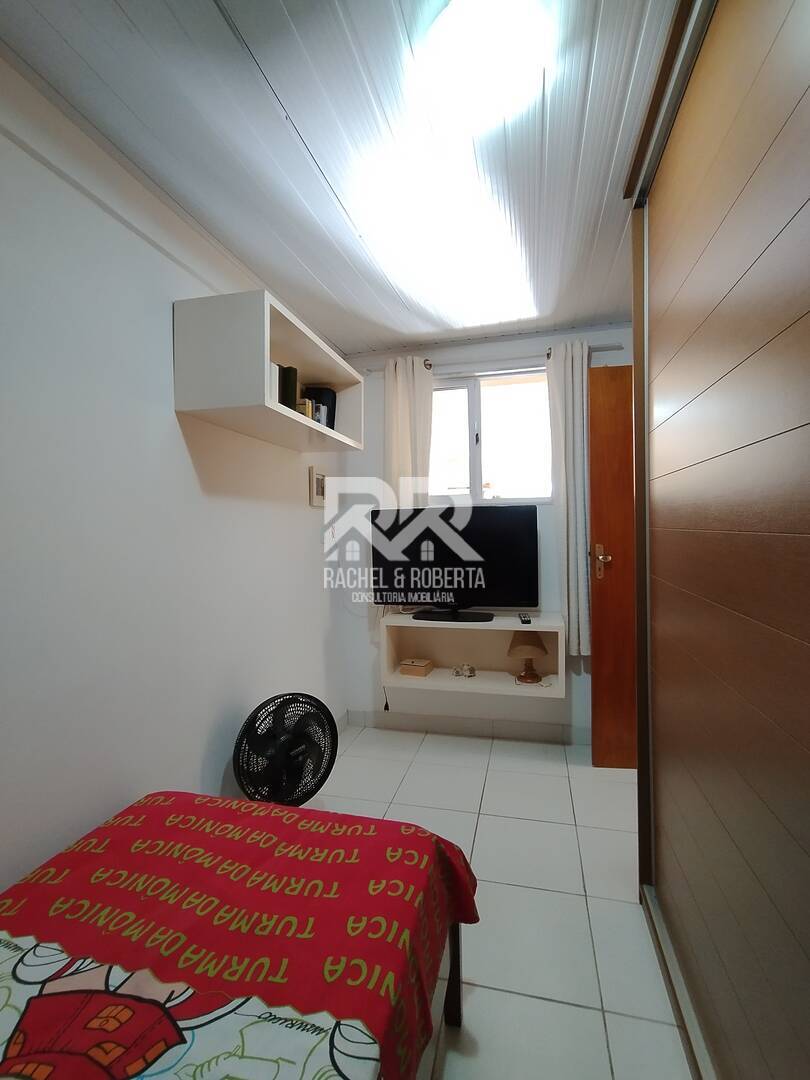 Casa de Condomínio à venda com 4 quartos, 222m² - Foto 35
