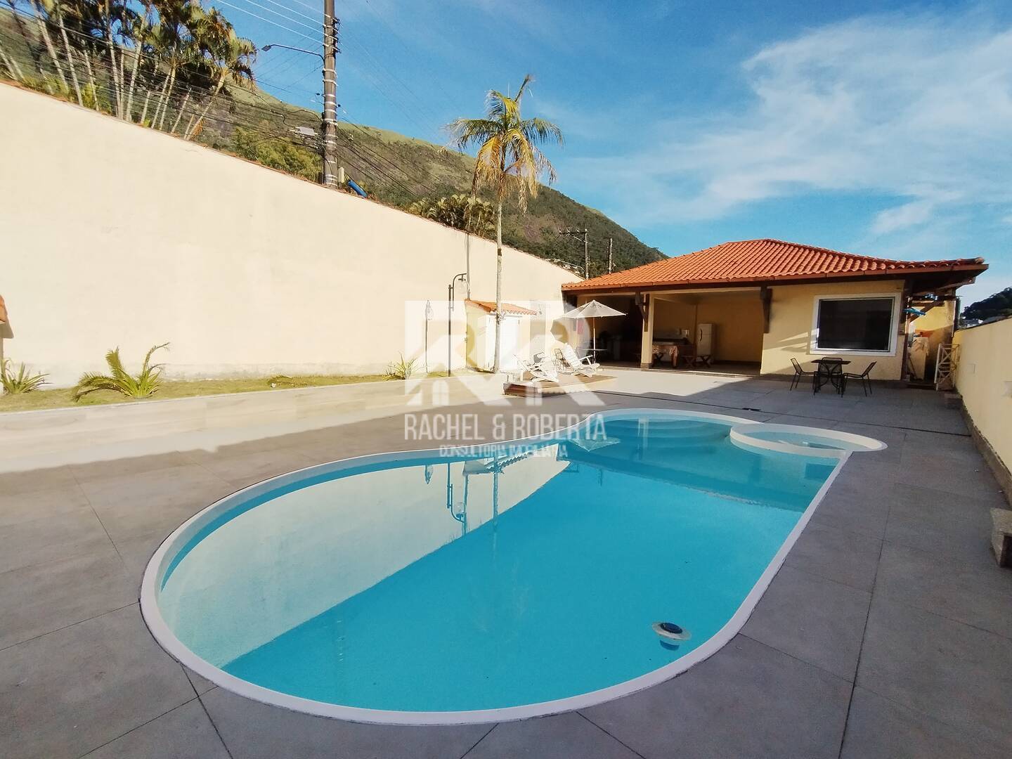 Casa de Condomínio à venda com 4 quartos, 222m² - Foto 43