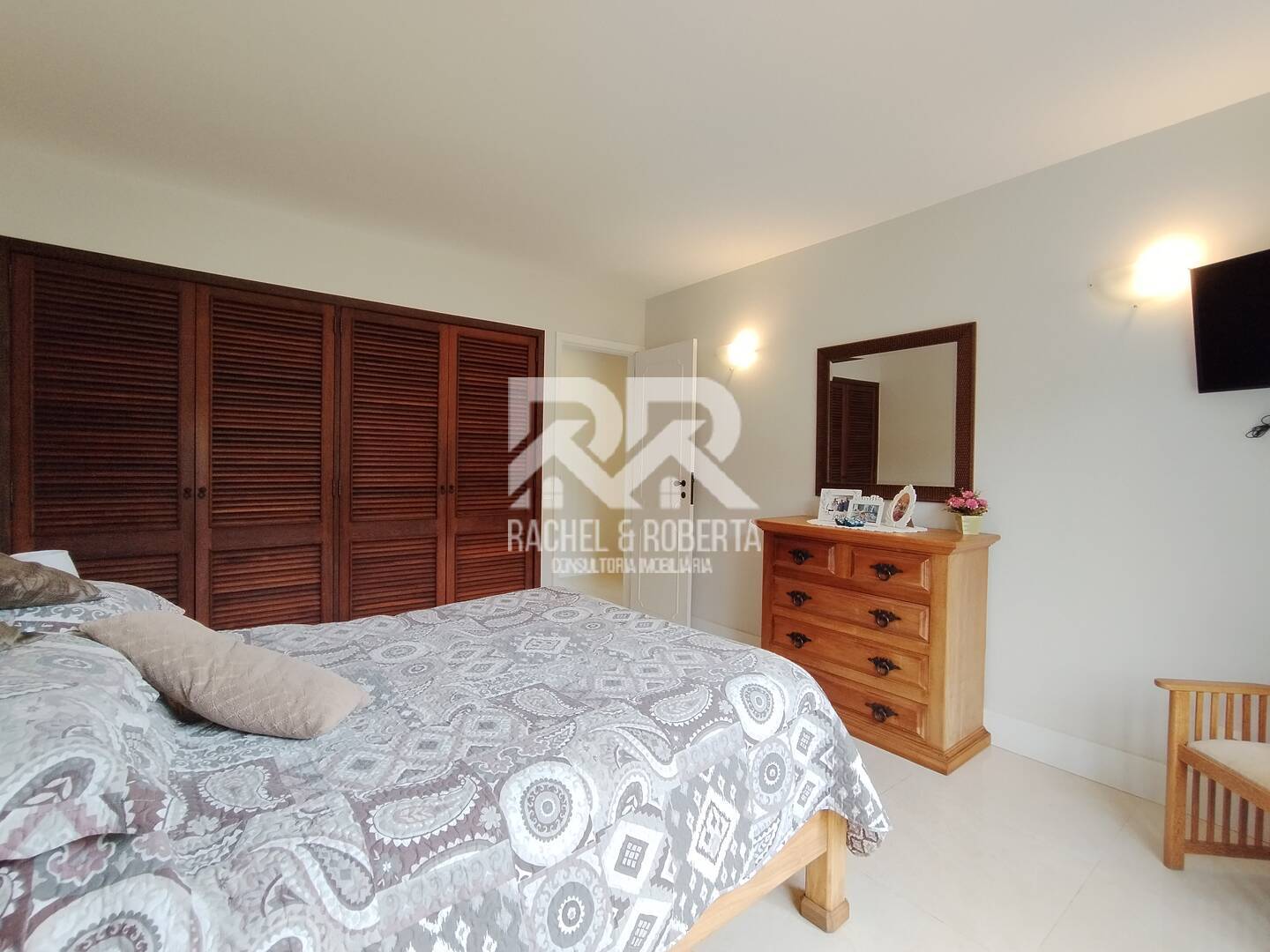 Casa, 4 quartos, 280 m² - Foto 25