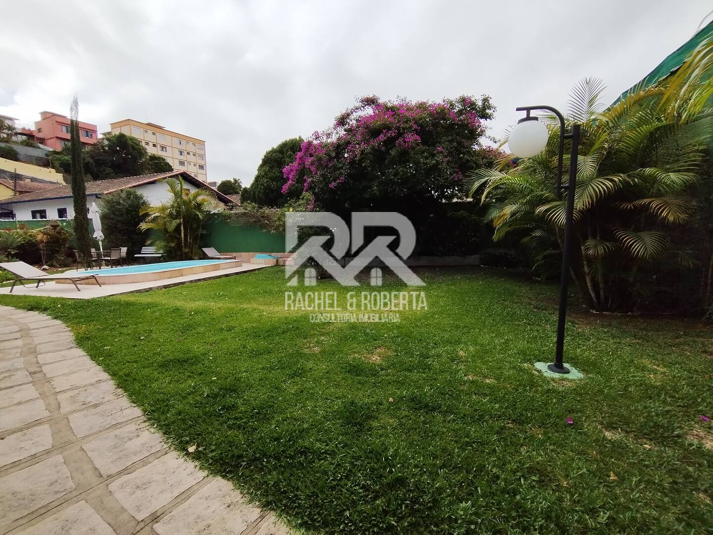 Casa, 4 quartos, 280 m² - Foto 38