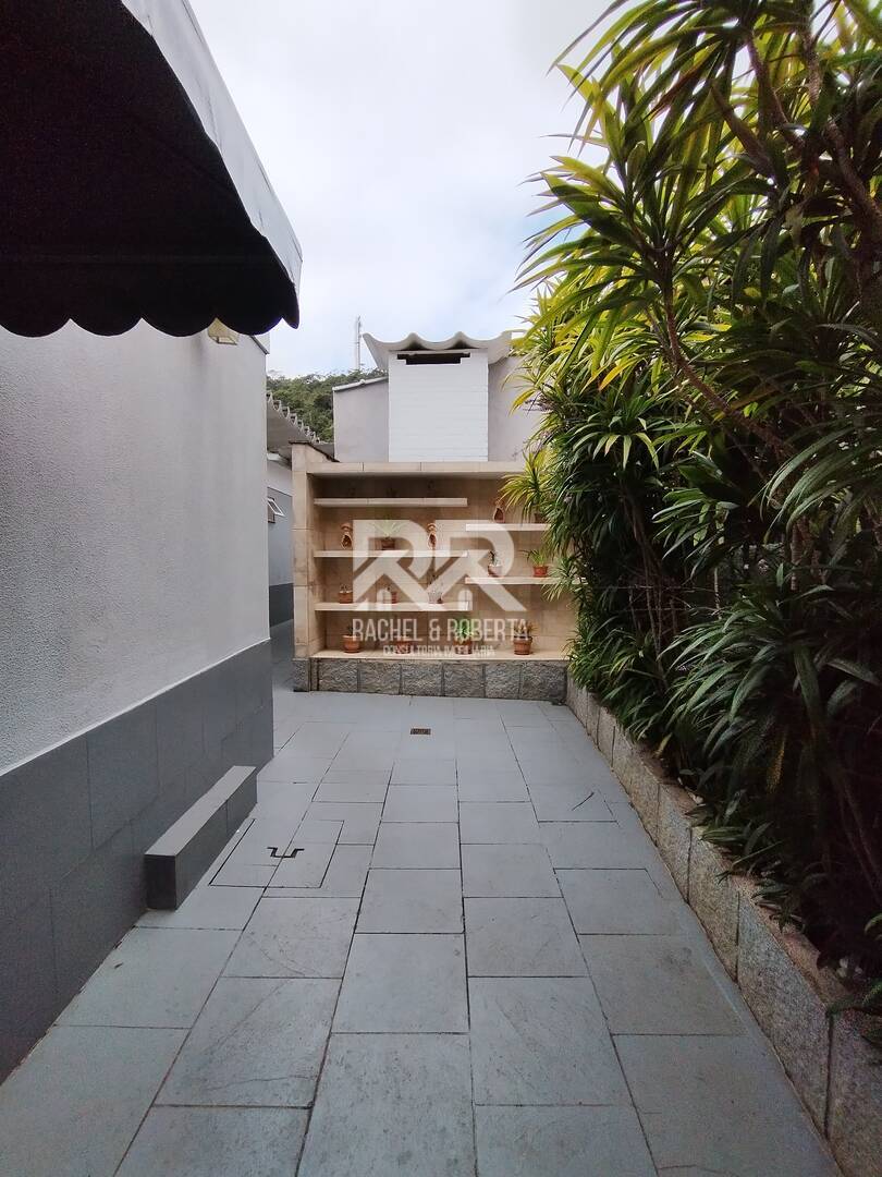 Casa, 4 quartos, 280 m² - Foto 47