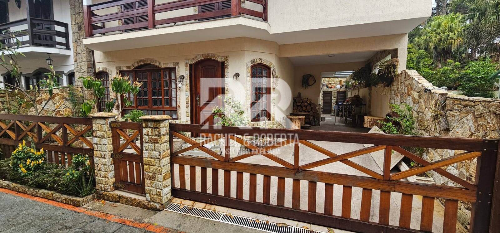 Casa, 5 quartos, 248 m² - Foto 3