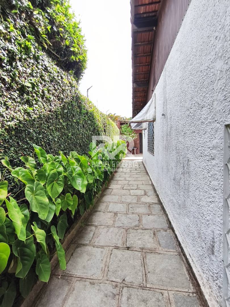 Casa, 3 quartos, 254 m² - Foto 28