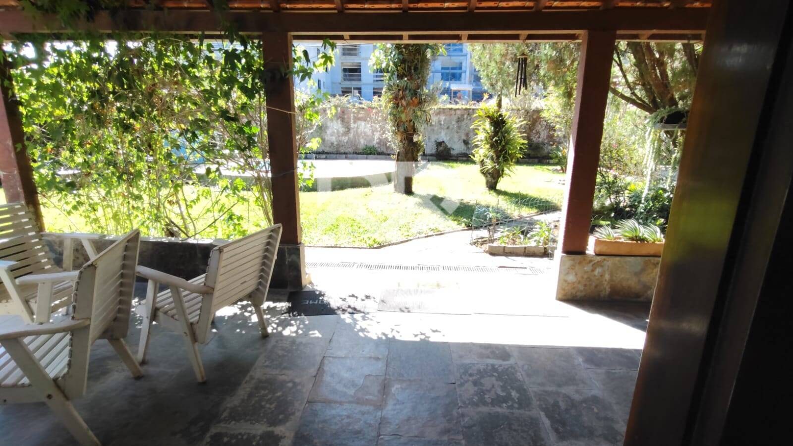 Casa, 4 quartos, 289 m² - Foto 34