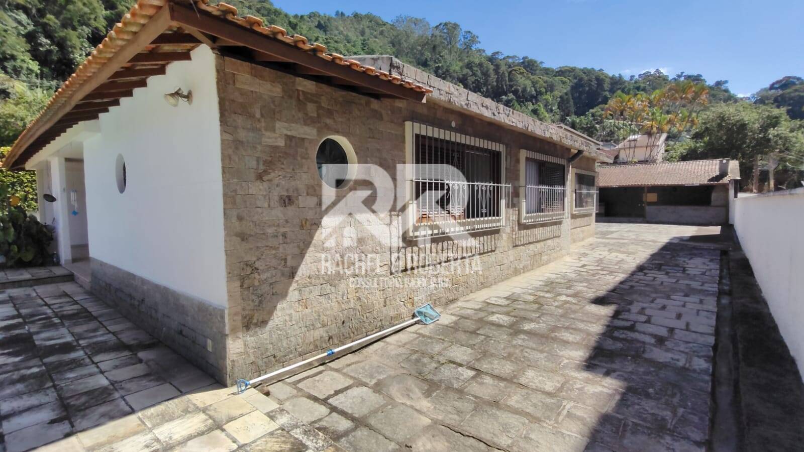 Casa, 3 quartos, 127 m² - Foto 1